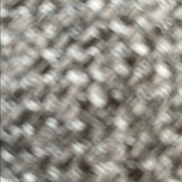 Meet your Posher, Jessica - Picture 1 of 1